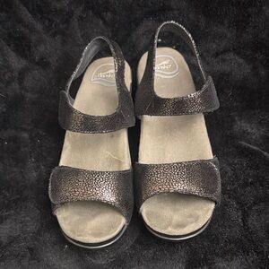 Dansko Sonnet  Metallic Brown Women's Sandals